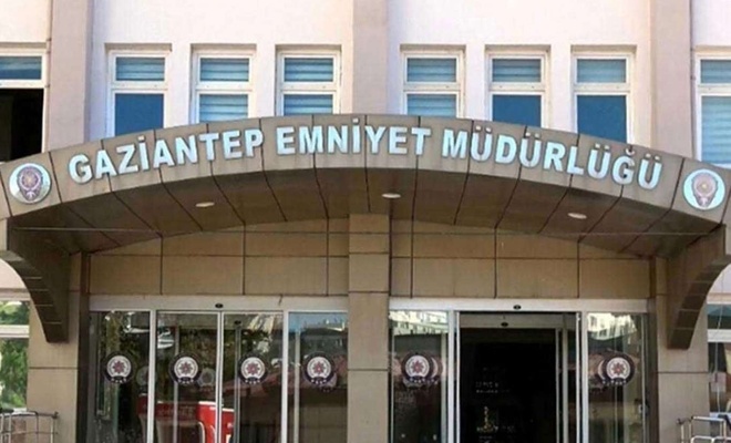 Gaziantep'te yapılacak operasyonları önceden haber veren 4 polis tutuklandı