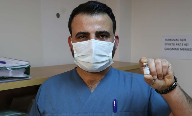 Gaziantep’te gönüllüler yerli Covid-19 aşısı oluyor
