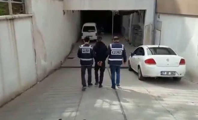 Gaziantep’te polise ateş ederek kaçan şahıs kovalamaca sonucu yakalandı