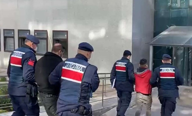 Gaziantep'te para karşılığı göçmen kaçakçılığı yapan 2 kişi tutuklandı