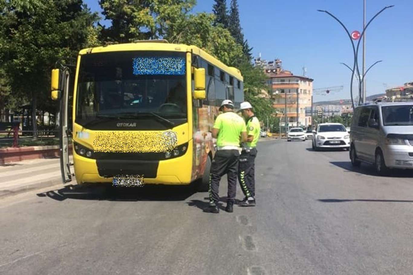 Gaziantep’te yayalara yol vermeyen 104 sürücüye ceza kesildi