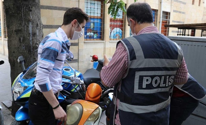 Gaziantep'te 2081 kişiye sosyal mesafe ve maske cezası verildi