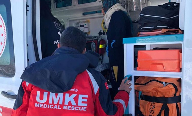 Üzerine kaynar su dökülen bebek UMKE tarafından hastaneye ulaştırıldı