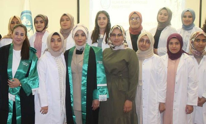 GİBTÜ Sağlık Bilimleri Fakültesinde 'Beyaz Önlük Giyme' töreni gerçekleştirildi