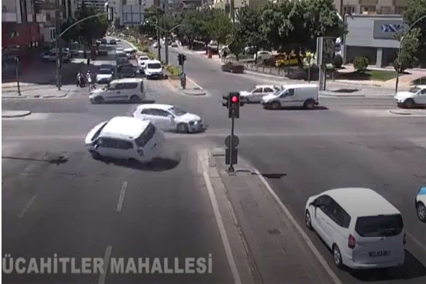Gaziantep’teki trafik kazaları kameraya yansıdı 