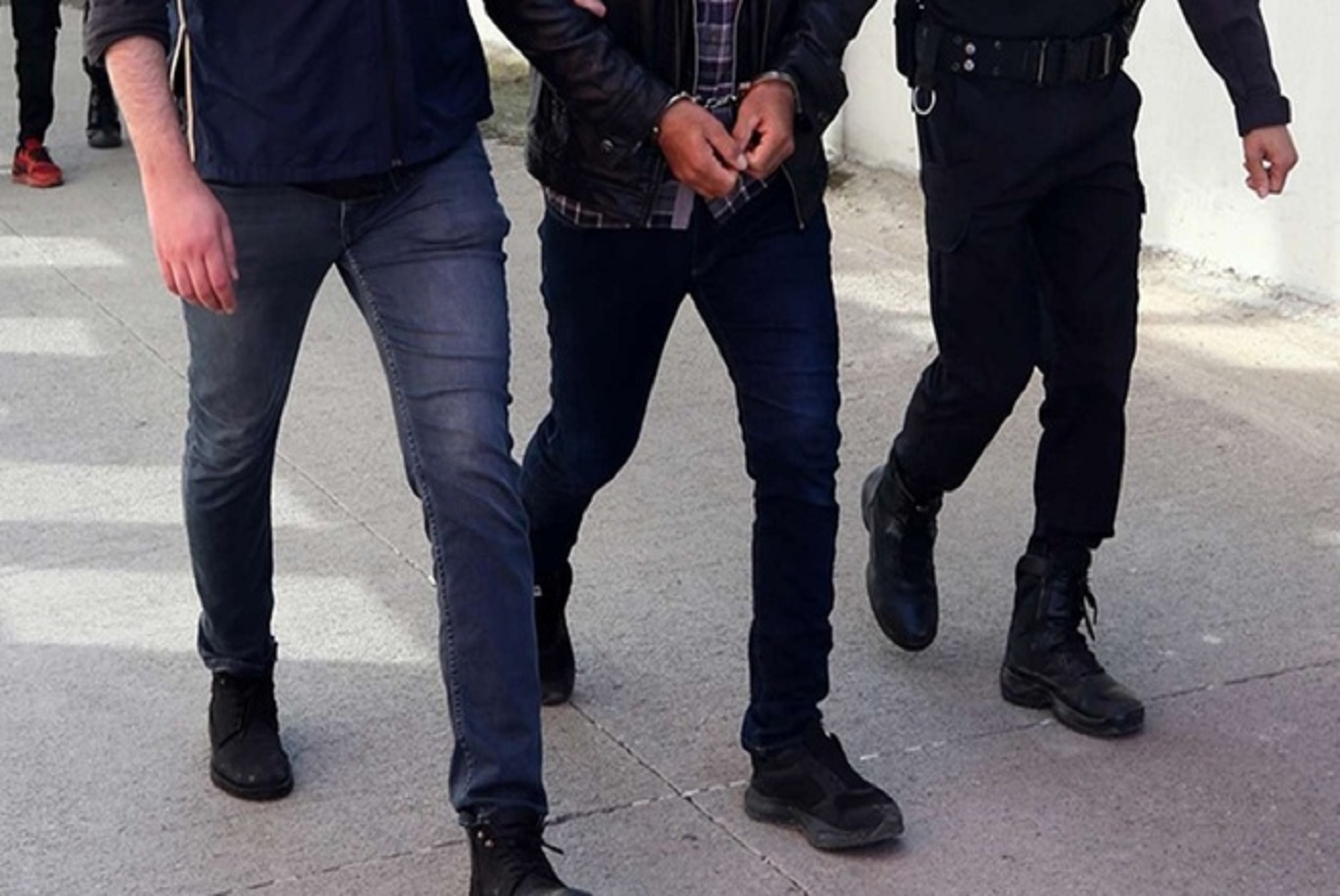 6 yıl 3 ay kesinleşmiş hapis cezası bulunan Deaş'lı tutuklandı