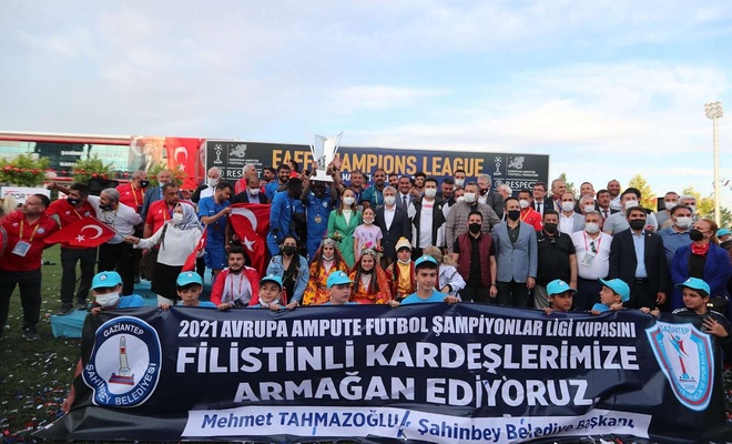 Cumhurbaşkanı Erdoğan, şampiyon olan Şahinbey Belediyespor’u tebrik etti