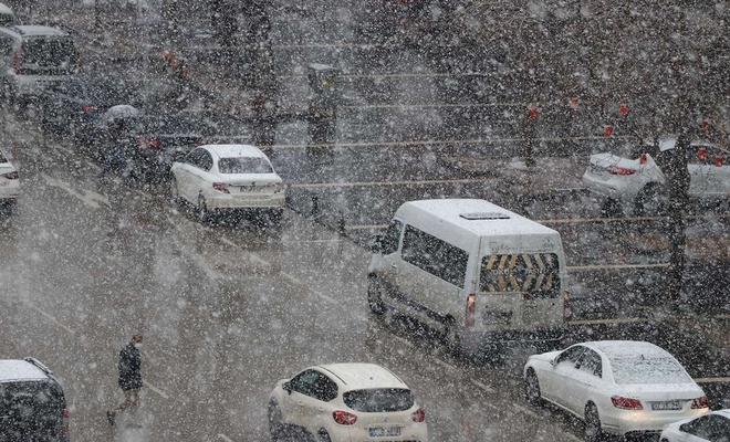 Gaziantep’te mart ayında kar bereketi sevindirdi