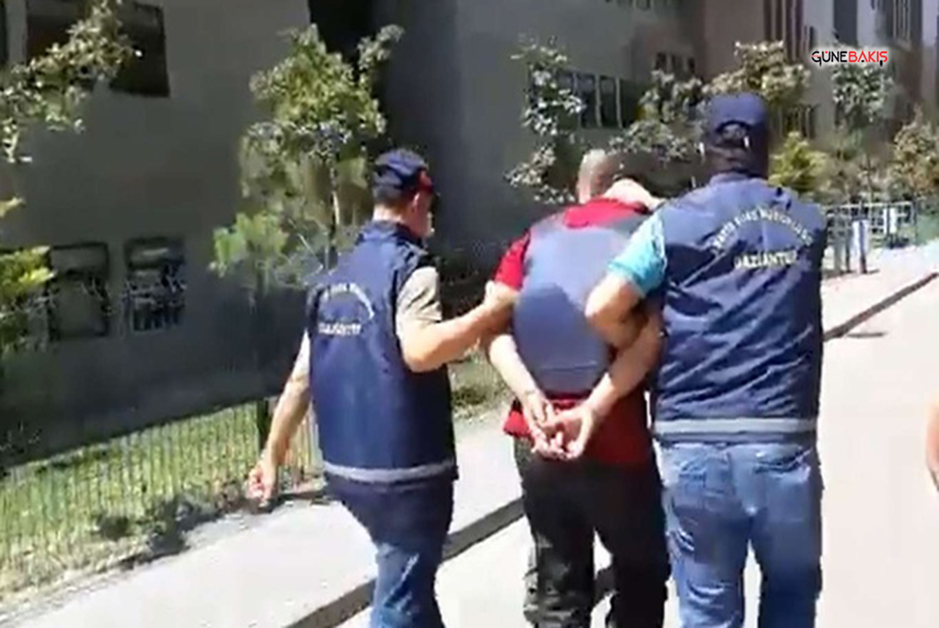 Gaziantep'te öldürme ve yaralama suçlarına karıştığı tespit edilen şüpheli tutuklandı