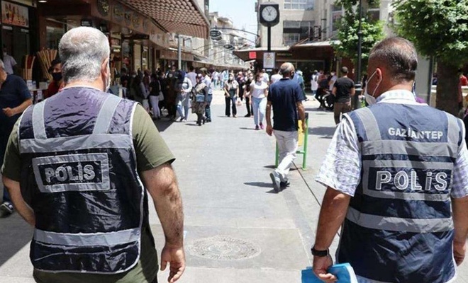 Gaziantep'te Covid-19 kurallarını ihlal ettikleri için 984 kişiye ceza verildi