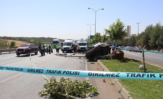 Gaziantep’teki trafik kazasında hayatını kaybedenlerin kimliği belli oldu
