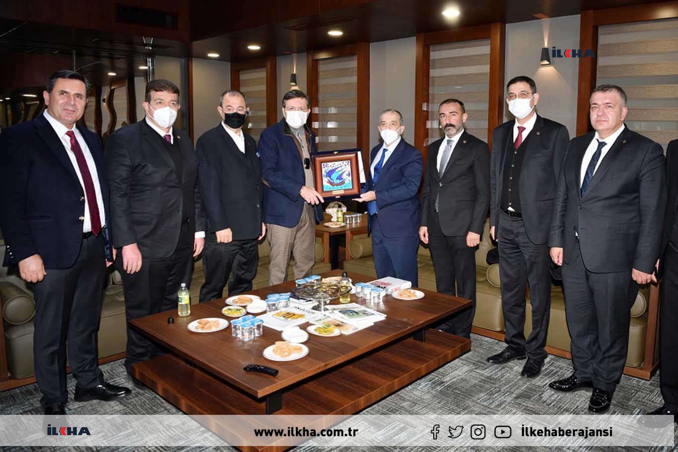TOBB Başkanı Hisarcıklıoğlu: Döviz kurlarındaki yükselişlerin önüne geçildi