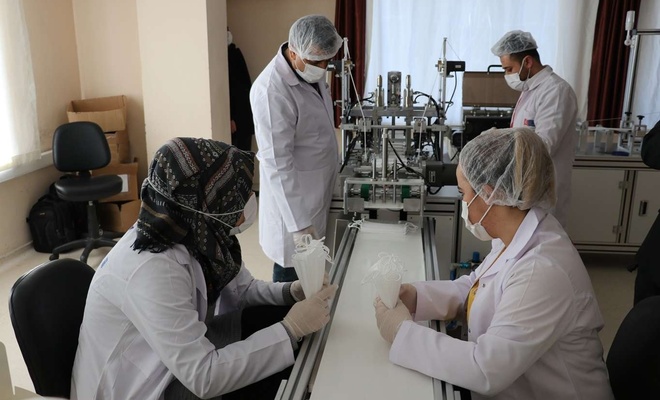 Gaziantep’te maske üretim tesisleri artıyor