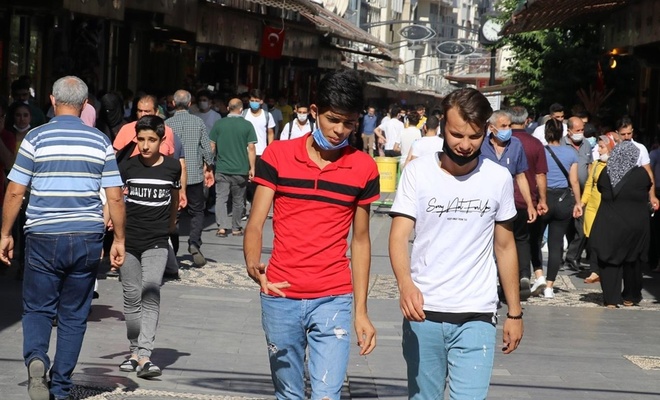 Gaziantep’te bayram sonrası sokaklar yeniden hareketlendi