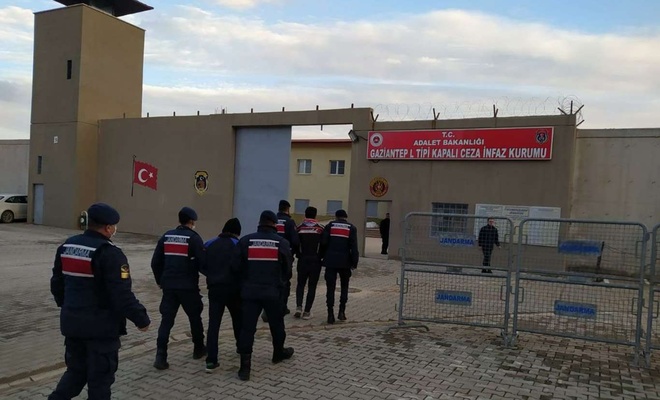 Gaziantep'te bağ evlerinden hırsızlık yapan 2 kişi tutuklandı