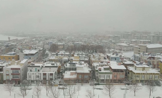 Gaziantep’i etkisi altına alan kar yağışı hafta boyunca devam edecek