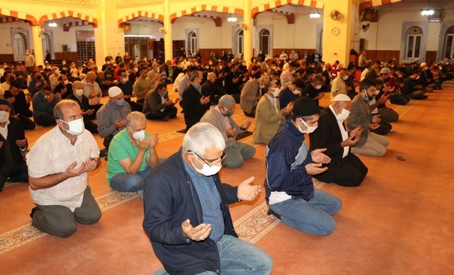 Gaziantep’te Mevlid Kandili camilerde ihya edildi