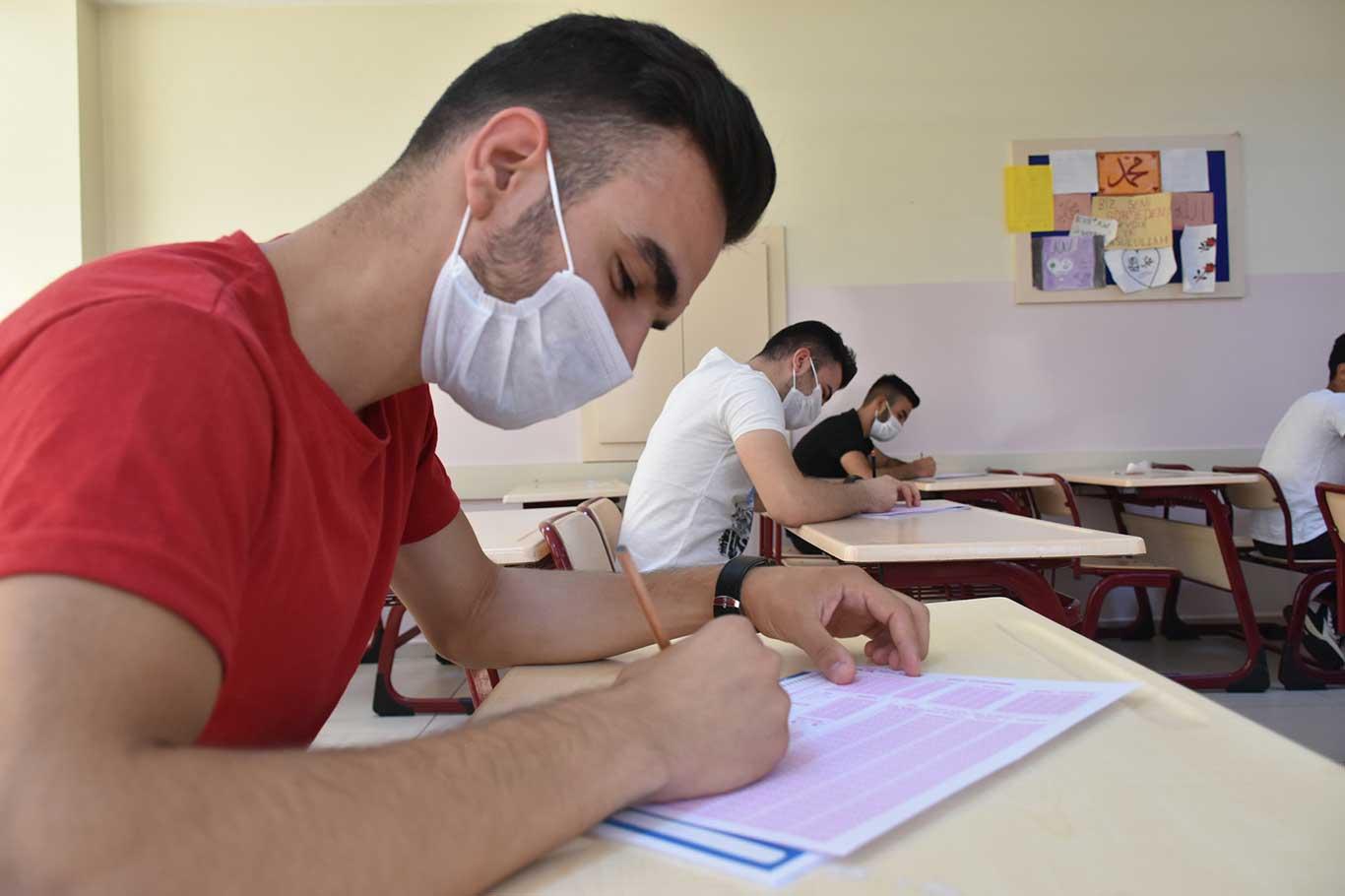 Gaziantep'te YKS öncesi deneme sınavı düzenlendi