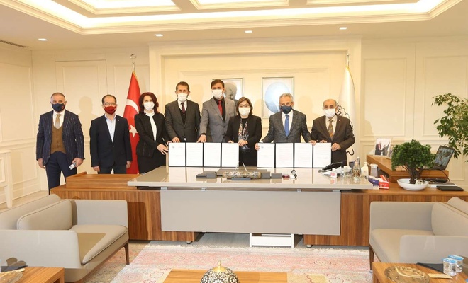 Gaziantep Üniversitesi ile Büyükşehir Belediyesi arasında iş birliği protokolü