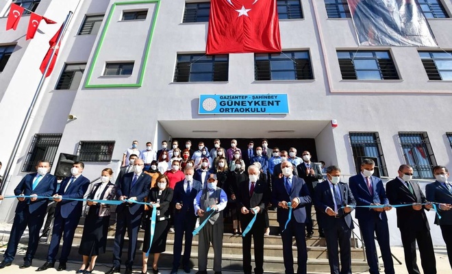 Gaziantep’te yapımı tamamlanan okullar eğitim öğretime açıldı