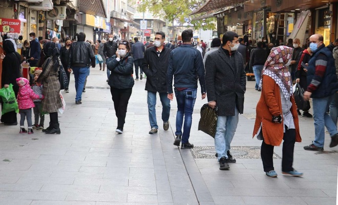 Gaziantep'te Covid-19 kurallarını ihlal eden 369 kişiye para cezası
