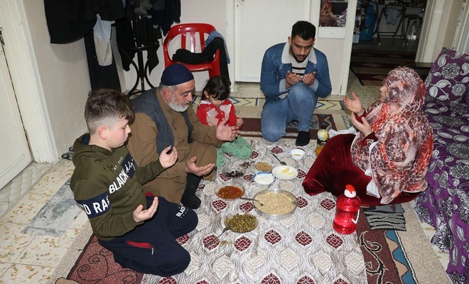 Suriyeliler bir Ramazan’ı daha buruk karşıladı
