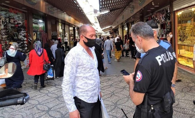 Gaziantep’te maske ve sosyal mesafe denetimleri devam ediyor