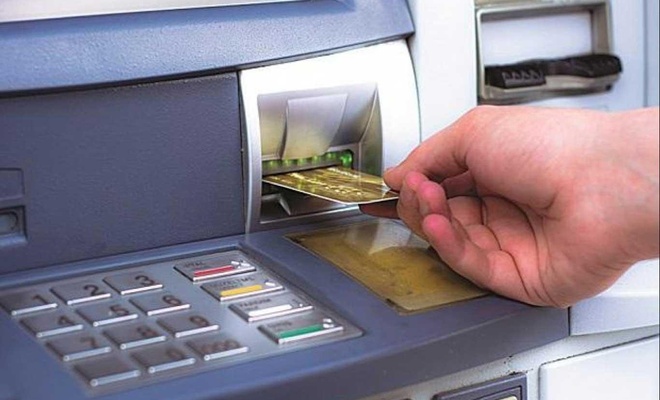ATM’lere kart kopyalama düzeneği yerleştiren 2 şüpheli yakalandı