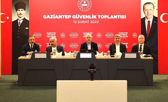 İçişleri Bakanı Süleyman Soylu, Gaziantep’te güvenlik toplantısına katıldı