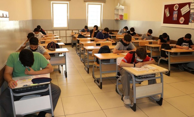 LGS’de Gaziantep'ten 2 öğrenci Türkiye birincisi oldu