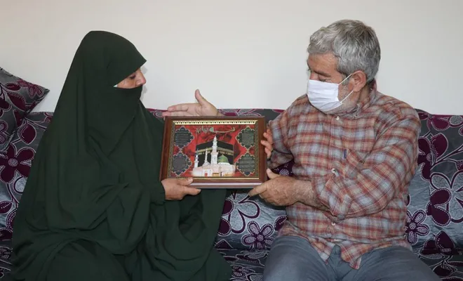 Hacı adayları kutsal topraklara gidememenin hüznünü yaşıyor