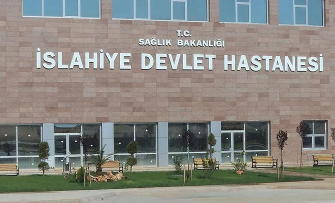 Gaziantep'te iki minibüs çarpıştı: 11 yaralı