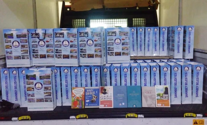 Gaziantep’te Covid-19 hastalarına kitap desteği verildi