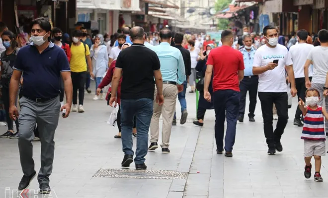 Bakan Koca'nın her gün uyardığı Gaziantep’te vaka oranları düşmüyor