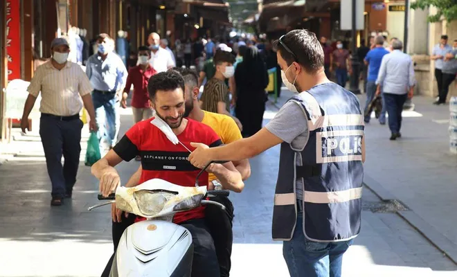 Yüzlerce kişiye tedbir cezası