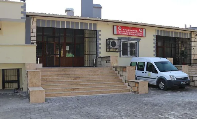 Dernek lokalindeki silahlı kavgada yaralanan 7 kişiden biri hayatını kaybetti