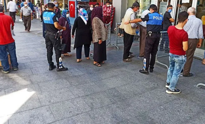 Covid-19 tedbirlerine uymayanlara idari işlem uygulandı