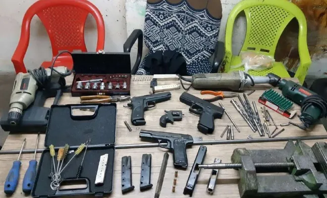 Kaçak silah imalathanesine operasyon