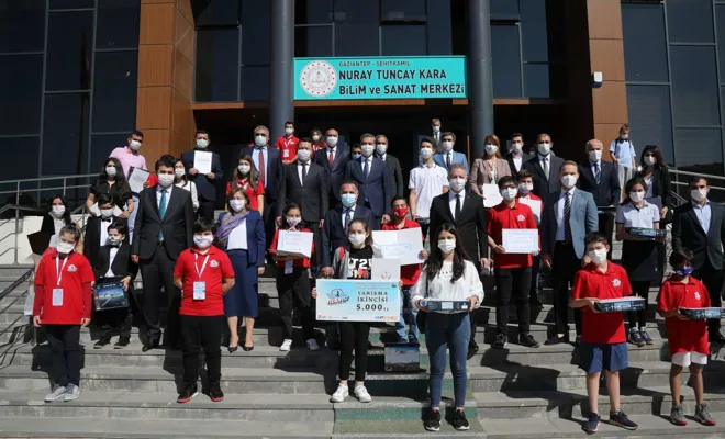 TEKNOFEST’te dereceye giren öğrenciler ödüllendirildi