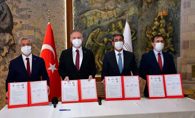 Gaziantep Valisi Gül: “Çiftçilerimize verilen desteği önemsiyoruz”