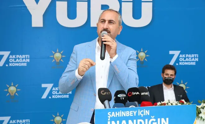 Adalet Bakanı Gül, Hatay’da orman yakan PKK’ye tepki gösterdi