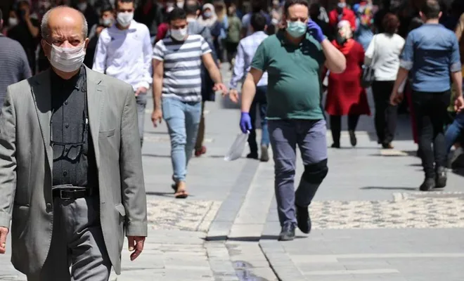 Covid-19 kurallarına uymayan binlerce kişiye ceza