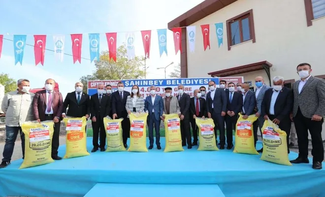 Gaziantep’te çiftçilere gübre desteği verildi