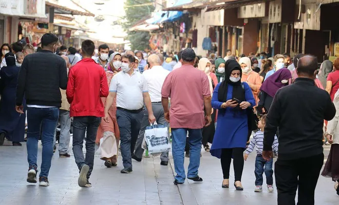 Covid-19 kurallarına uymayan vatandaşlara idari işlem uygulandı