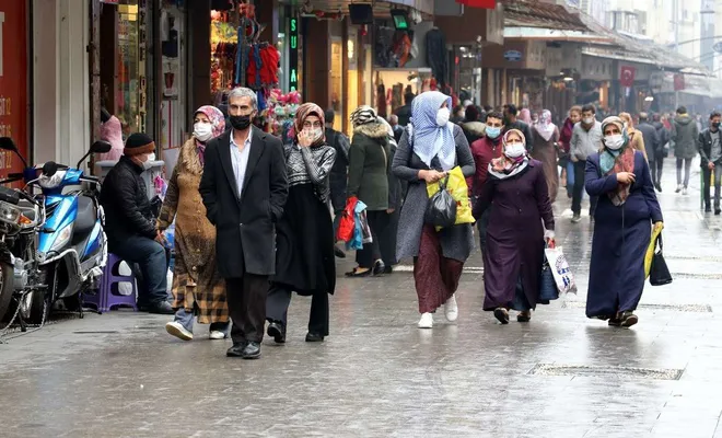 Halk açıklanan yeni tedbirleri nasıl buluyor?