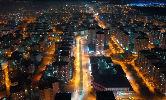 Gaziantep’te vatandaşlar sokağa çıkma kısıtlamasına uyuyor