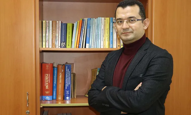 Uzaktan eğitim sürecinde teknoloji bağımlılığına dikkat