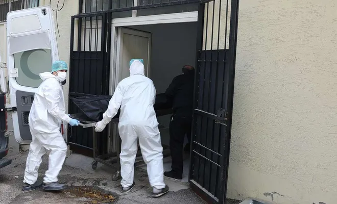 Gaziantep’teki hastane yangınında hayatını kaybedenlerin sayısı 12’ye yükseldi