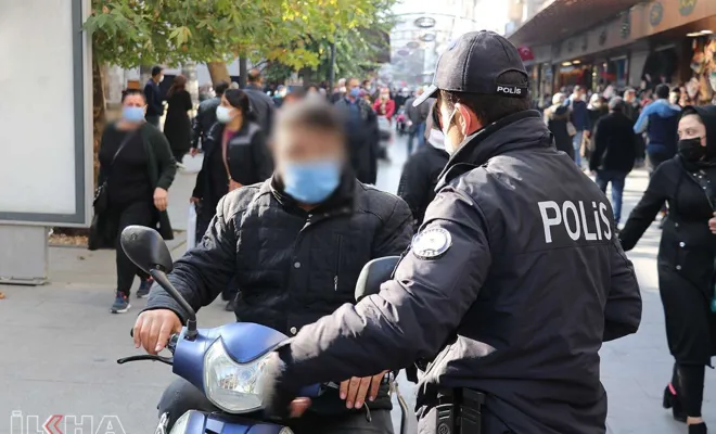 Covid-19 kurallarına uymayan 422 kişiye para cezası verildi