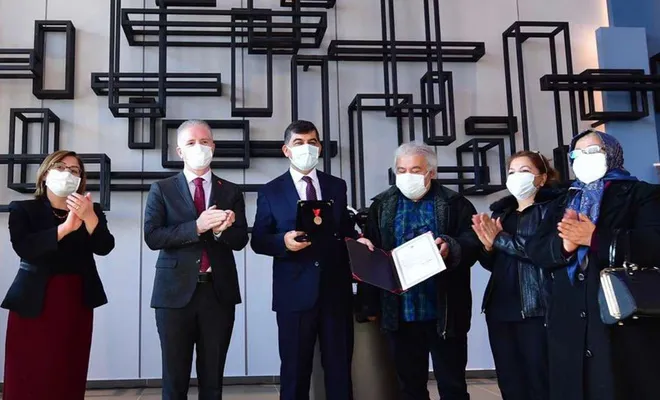 Şehid Kamil’in şehadet madalyası 101 yıl sonra ailesine teslim edildi